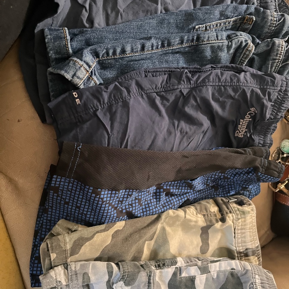 Bundle of 6 Boys Shorts size 6-7